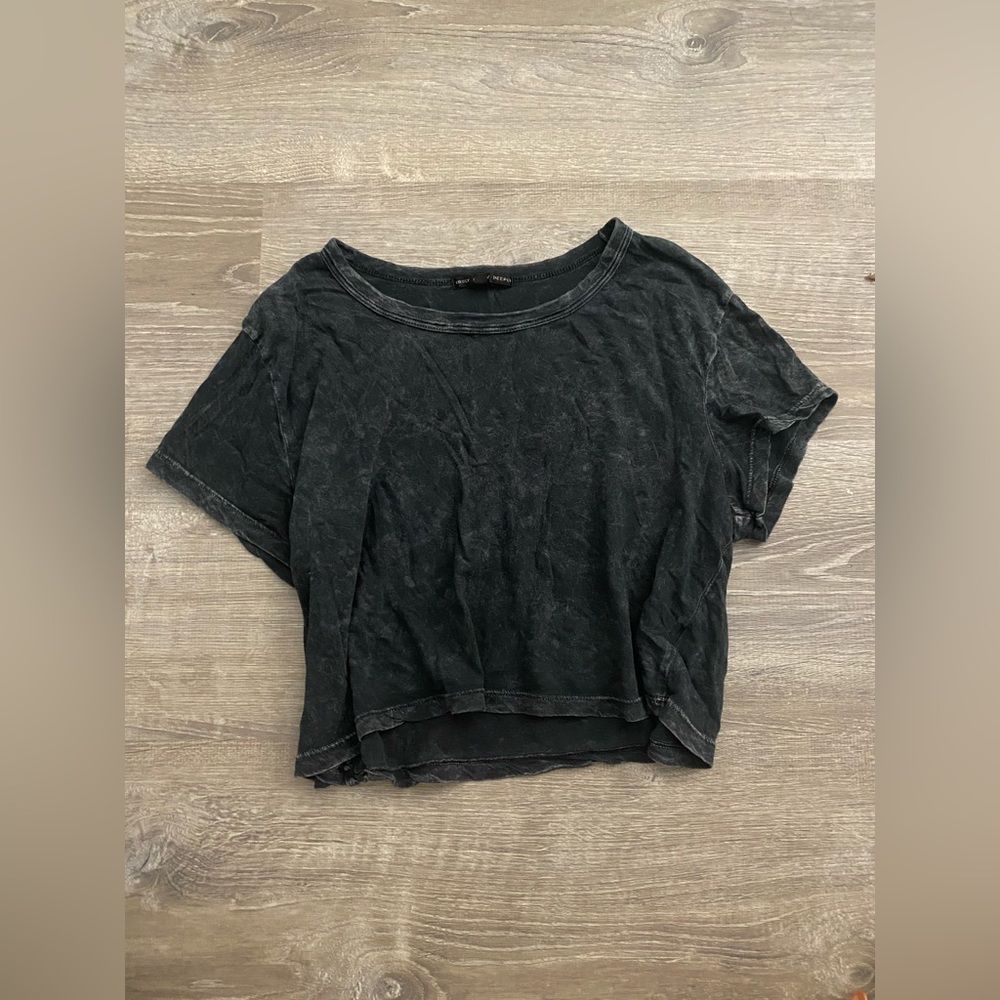 Black crop top